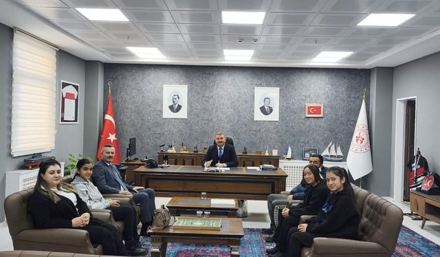 Kızıldağ Yeniyapan Köyü Öğrencilerinden Çakmakçı’ya Ziyaret