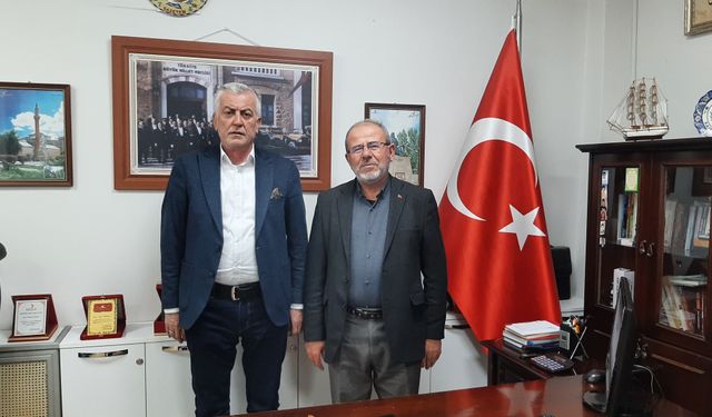 Recep Yüksel Hoca, Gazeteci Murat Sürmeli’yi Ziyaret Etti