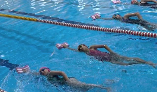 Gençler Yüzme ile Güçleniyor!