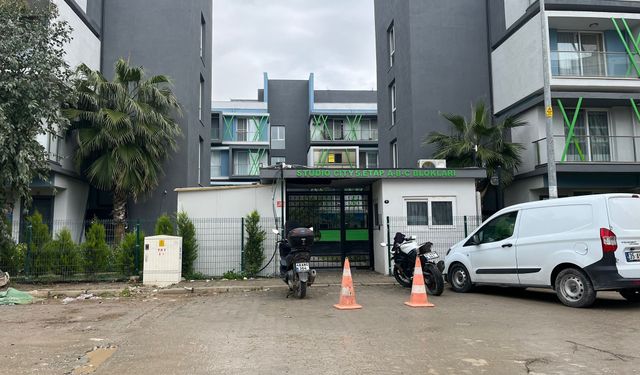 İzmir'deki korkunç ci*nayetin görgü tanığı konuştu: "Silah sesine koştuk, kanlar içinde bulduk"