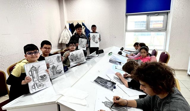 GSB Gençlik Merkezi’nde “Kış Kulübü” Faaliyetleri Başladı