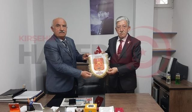 Muharip Gaziler Derneği’nden Kamanlılar Derneği’ne Nezaket Ziyareti