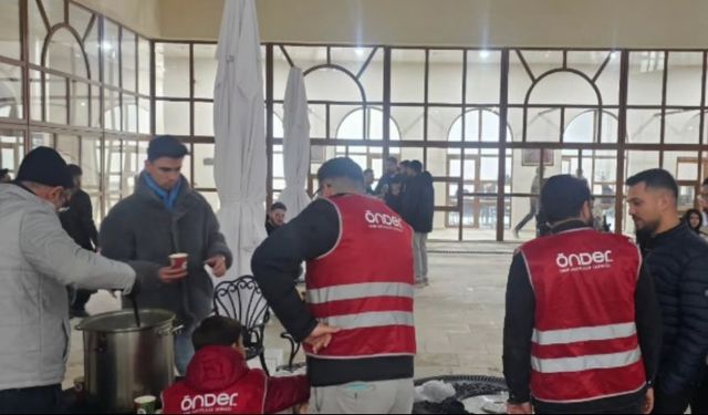 KİMDER’den Üniversite Öğrencilerine Sıcak Çorba İkramı