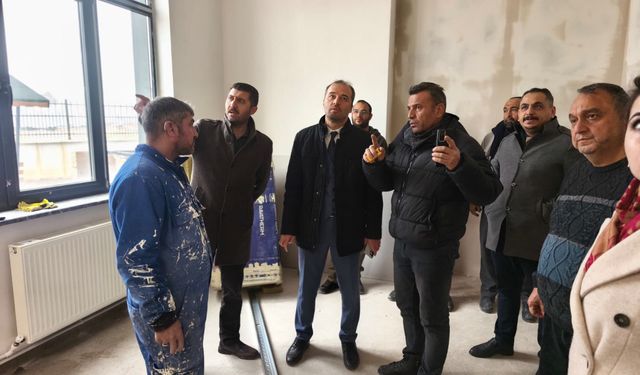 Erbesler, Toplum Ruh Sağlığı Merkezi’nde İnceleme Yaptı