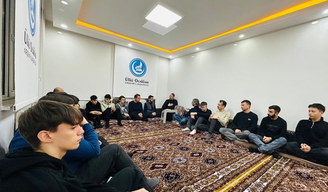 Ülkü Ocaklarında Miraç Gecesi Programı Gerçekleştirildi