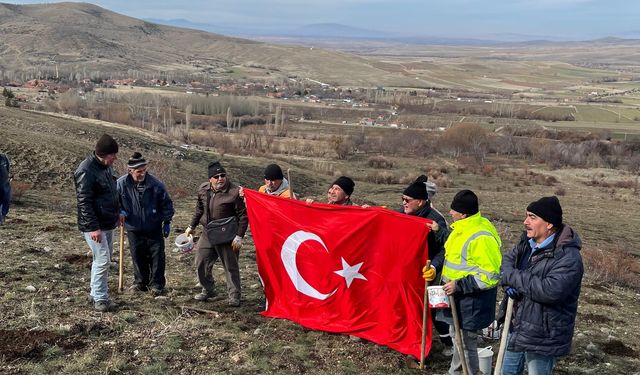 Kaman Başköy’de Yangın Sonrası Ağaçlandırma Çalışması