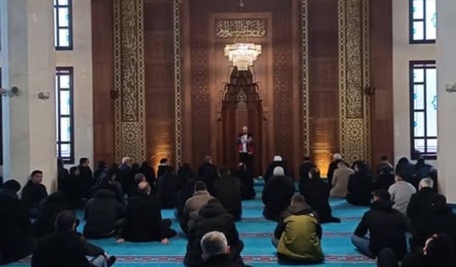 Evlenecek Gençlere Kredi ve Doğum Yardımı Anlatıldı