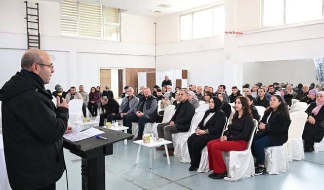 BEGEM’de Veli Toplantısına Yoğun Katılım