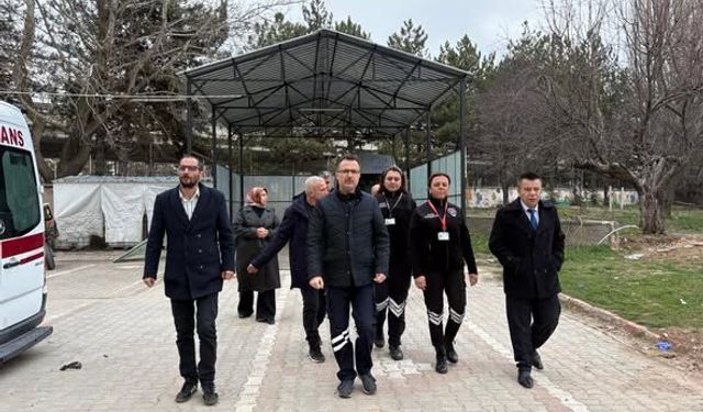 Sağlık Tesislerinde Çevre Düzenlemesi İncelemesi