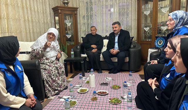 Müdür Çakmakçı Şehit Ailesiyle İftarda Buluştu