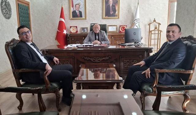 TSE yetkilileri Mucur Belediye Başkanı ile görüştü