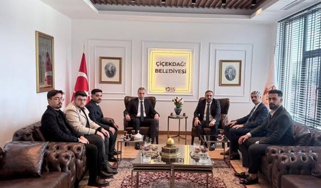 Ülkü Ocakları’ndan Başkan Hakanoğlu’na Ziyaret