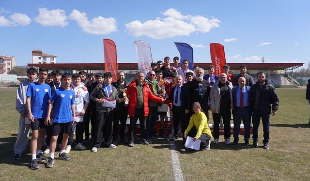 Ahi Stadı’nda Genç Atletizm Heyecanı