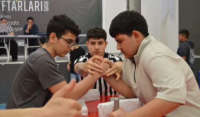 Küçükler Bilek Güreşi Müsabakaları Tamamlandı