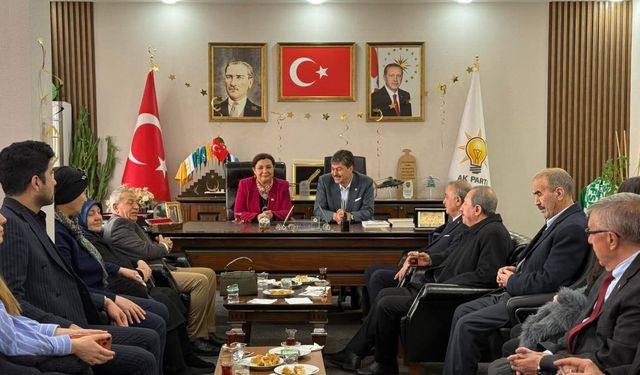 İYİ Parti’den AK Parti’ye Bayram Ziyareti