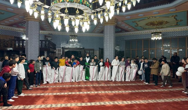 Ramazan Akşamı Çocukların Neşesiyle Şenlendi