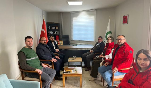 Kırşehir Gençlik Merkezi’nden Yeşilay’a Ziyaret