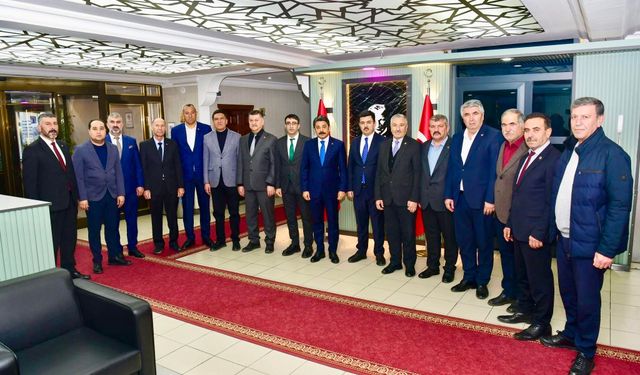 Kırşehir İl Genel Meclisi iftar sofrasında bir araya geldi