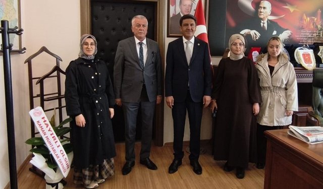 Avşaroğlu: “Hem Masada Hem Sahada Aktif Olacağız”