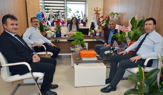 Müdür Ersoy’dan Yeni Başkan Yardımcısına Tebrik