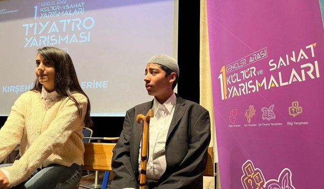 Kırşehir’de Gençler Sanatla Sahne Alıyor