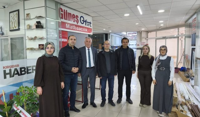 Eğitim Bir Sen Kırşehir Şubesi'nden 49 yıllık Gazetemize Kutlama Ziyareti