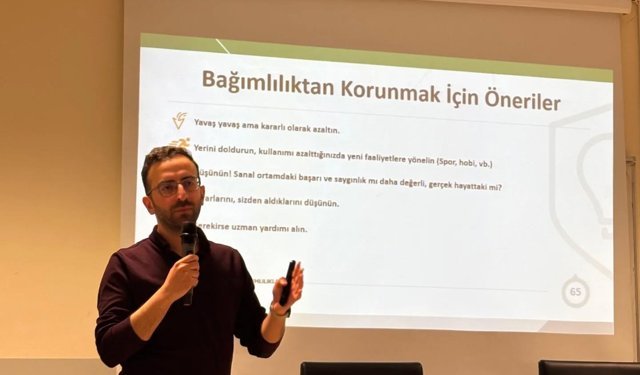 Yeşilay’dan Üniversitede Bağımlılık Farkındalık Eğitimi