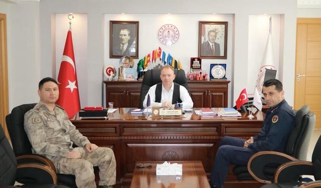 İl Millî Eğitim Müdürü Yasin Gülşen’e Jandarma Heyetinden Ziyaret