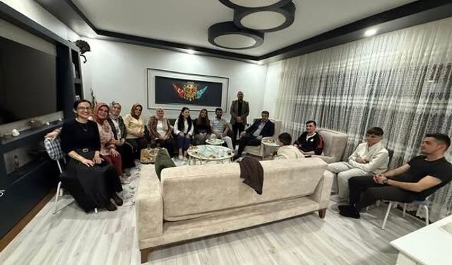Anahtar Parti Kırşehir Teşkilatından Engelliler Haftasında Anlamlı Ziyaret