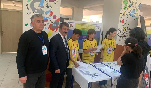 Hüdai Pakel’den TÜBİTAK 4006 Bilim Fuarı’na Övgü