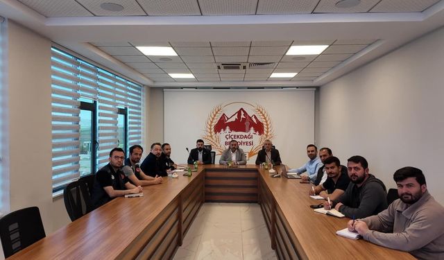 Hasan Hakanoğlu: “GES Projemizle Çiçekdağı’nın Geleceğine Yatırım Yapıyoruz”