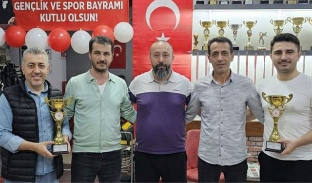 Kırşehir’de 3 Bant Bilardo Heyecanı