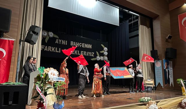 Özel Öğrencilerden Engelliler Haftası’na Anlamlı Program