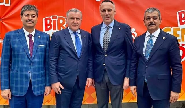 AK Parti Gençlik Kolları Kocaeli’de Gençleri Buluşturdu