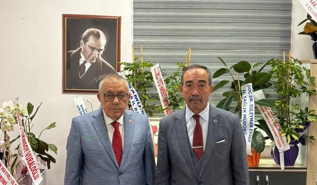 Arif Kılıç ve Beraberindeki Heyetten Yusuf Aydın’a Tebrik