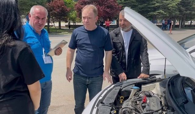 İl Müdürü Yasin Gülşen MTSK Sınav Alanını İnceledi