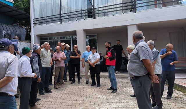 Üreticilerle Sahada İstişareler Sürüyor