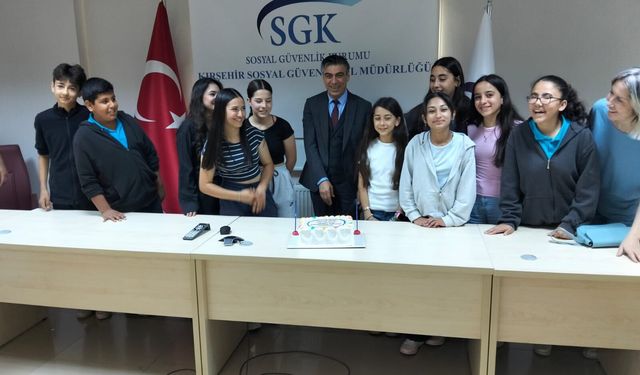 ŞENLİK’TEN ORTAOKUL ÖĞRENCİLERİNE NAZİK EV SAHİPLİĞİ
