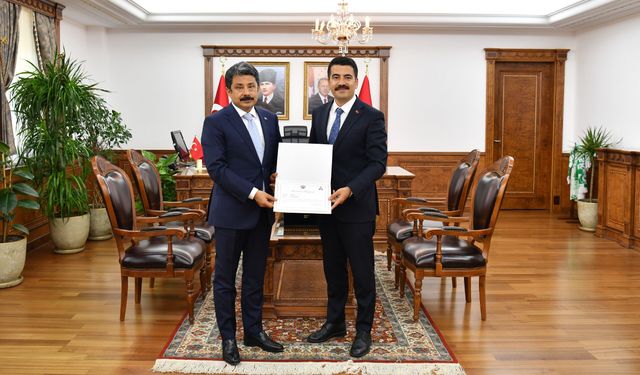 İki Mülki İdare Amiri Eğitim İçin Ayrıldı