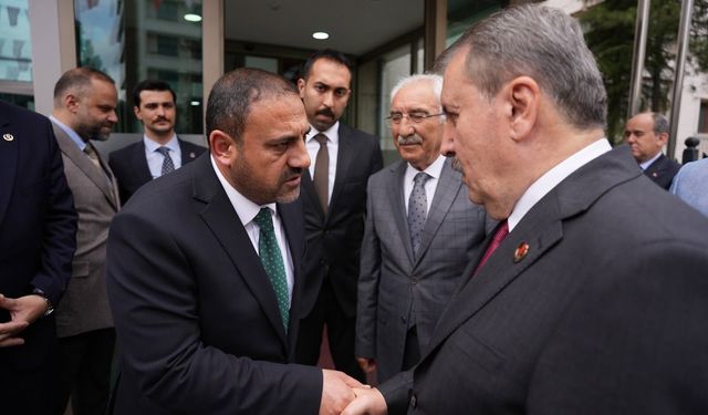 Başkan Hakanoğlu’ndan Destici’ye Taziye Ziyareti