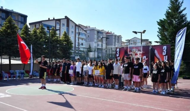 3X3 BASKETBOL GENÇLİK KUPASI COŞKULU AÇILIŞLA BAŞLADI