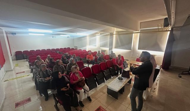 Kırşehir Akpınar'da staj yapacak öğrencilerin velilerine kritik uyarılar