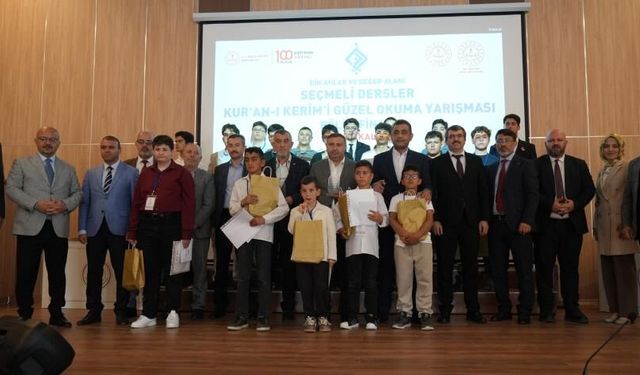 Kur'an-ı Kerim'i güzel okumak için yarıştılar
