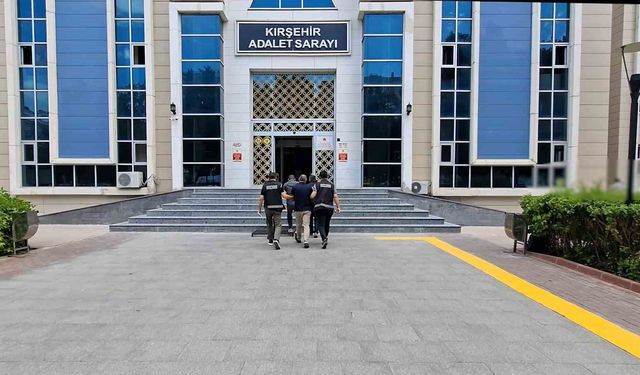 Kırşehir Emniyetinden Tapuya Rüşvet Operasyonu: 2 Tutuklama