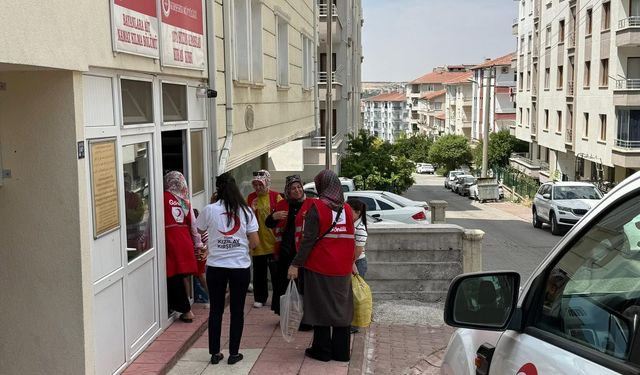 Kızılay Gönüllüleri Kırşehir'de Çocuklarla Bir Araya Geldi