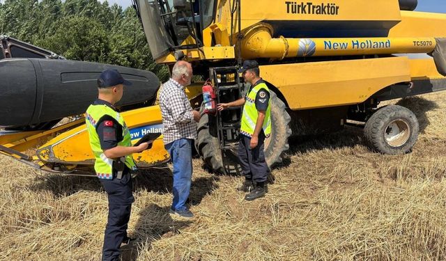 Kırşehir'de Jandarma Tarlalara İndi!