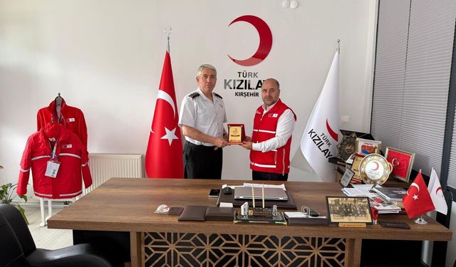 Ahmet Yıldırım’dan Türk Kızılay’a Ziyaret