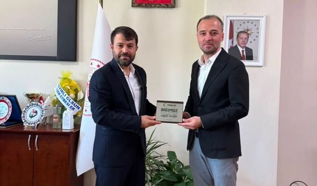 Yeşilay’dan Başhekim Erbesler’e ziyaret