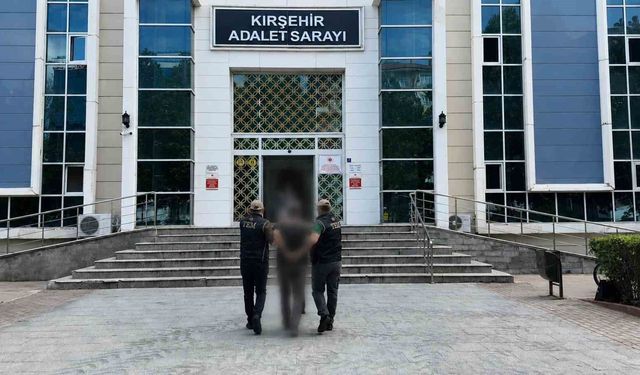 Terör örgütü propagandası paylaşımı yapan şüpheli gözaltına alındı