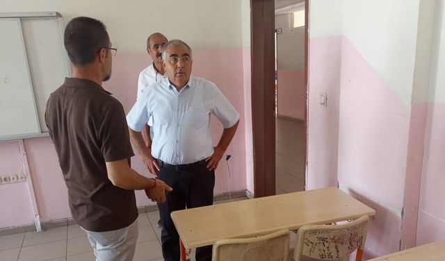 Kırşehir’de Yeni Eğitim Yılı Öncesi Okullarda Yoğun Mesai
